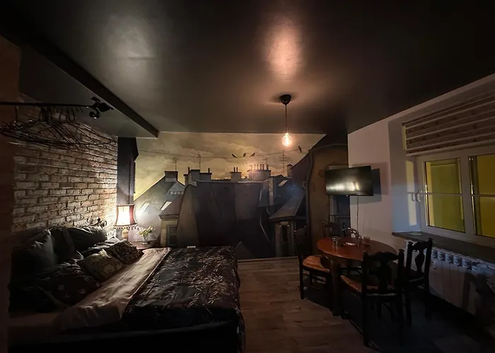 Апартаменты Old Retro With Self Check-in